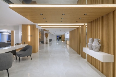 Sun_Beach_Beachfront_wing_Reception-Lobby-2_img