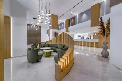 Sun_Beach_Beachfront_wing_Reception-Lobby-4_img