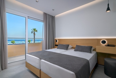 Superior Suite Sea View-Master Bedroom 1_Web_Res_img